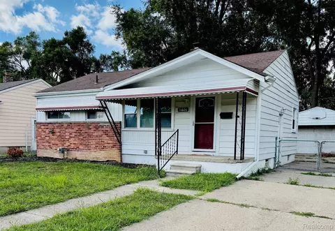 31606 Fairchild St, Westland, MI 48186