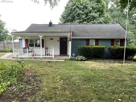 3604 Terrell St, Waterford, MI 48329