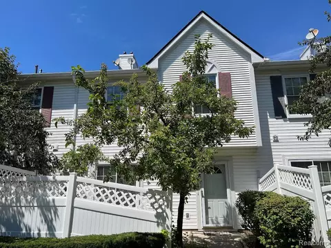 22368 Cape Cod Way, Farmington Hills, MI 48336