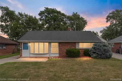 18551 Hamann St, Riverview, MI 48193