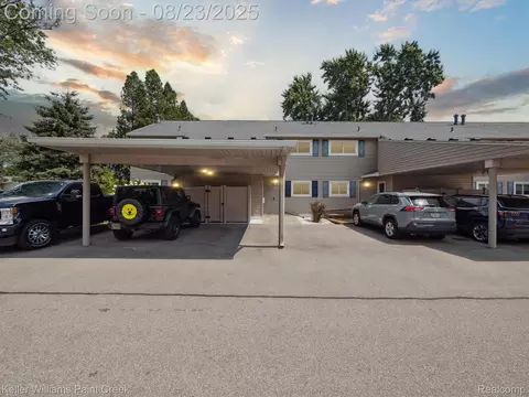 751 Kirts Blvd, Troy, MI 48084