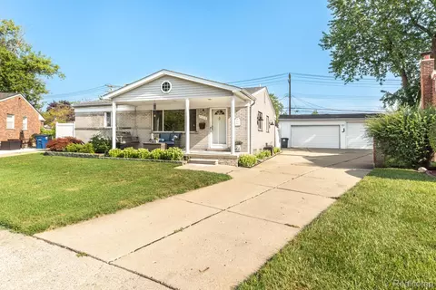 33310 Anita Ct, Westland, MI 48185