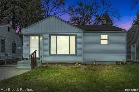 19344 Dwyer St, Detroit, MI 48234