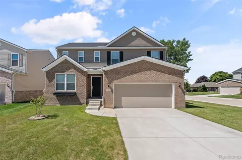 51371 Mayfield Dr, Chesterfield, MI 48051