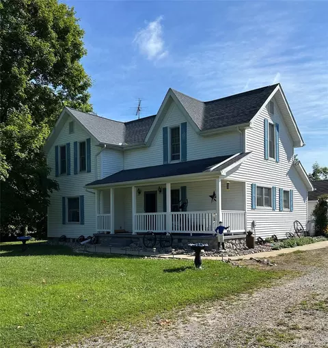 5375 Treasurer Rd, Dayton, MI 48744
