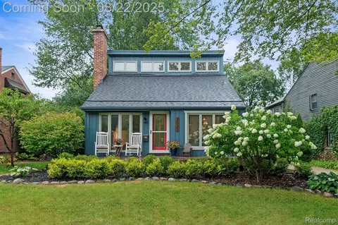 2031 Windemere Rd, Birmingham, MI 48009