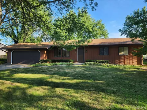 3787 Northmeadow Rd, Blackman, MI 49201