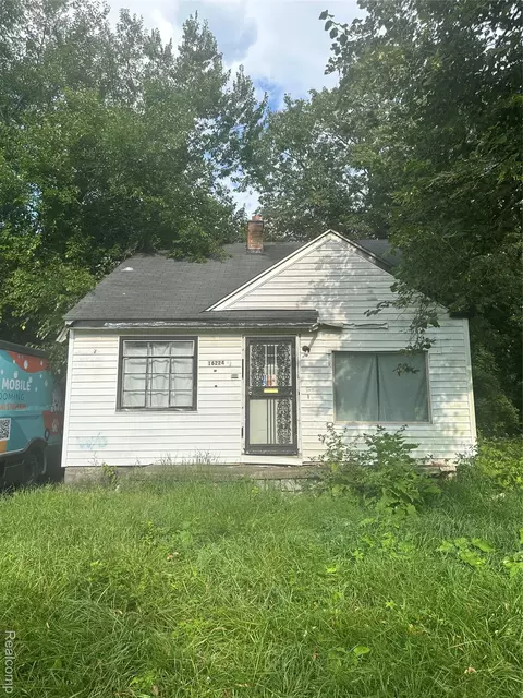 16224 Lamphere St, Detroit, MI 48219