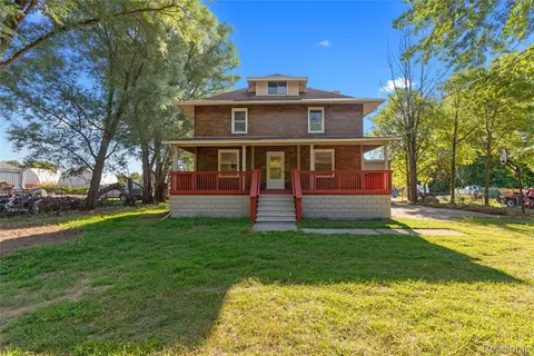 20543 Gudith Rd, Brownstown, MI 48183