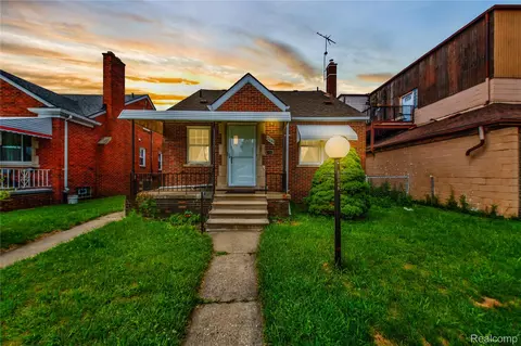 12149 Moran St, Hamtramck, MI 48212