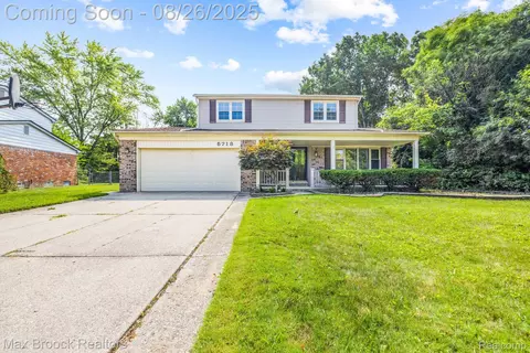 5718 Marble Dr, Troy, MI 48085