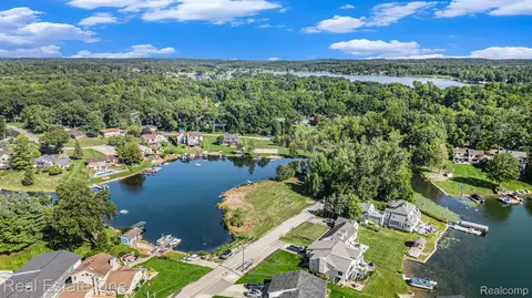 00 Coledale Dr, White Lake, MI 48386