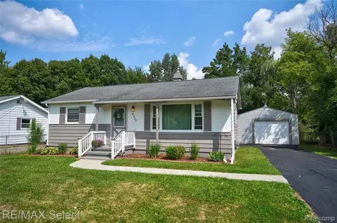 4505 Sheldon Ln, Flint, MI 48507
