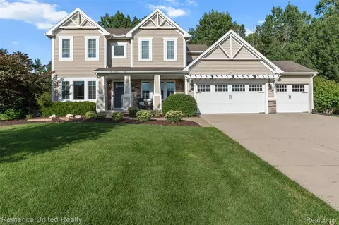 383 Winged Foot Dr, Brighton, MI 48114