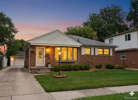 112 Jeffrey Ave, Royal Oak, MI 48073