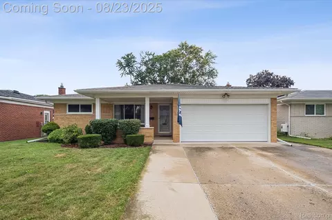 28679 Aline Dr, Warren, MI 48093