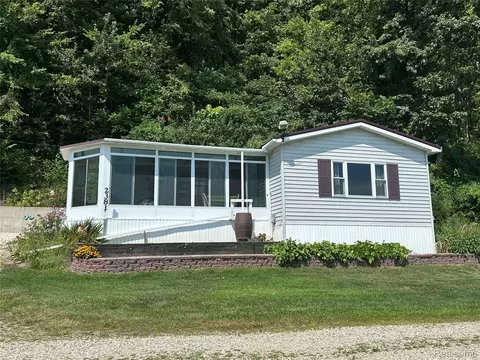 2381 Bristol Lake Rd, Johnstown, MI 49050