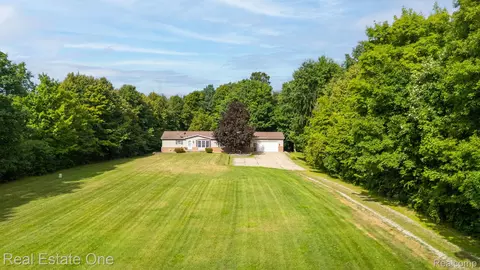 72021 Romeo Plank Rd, Armada, MI 48005