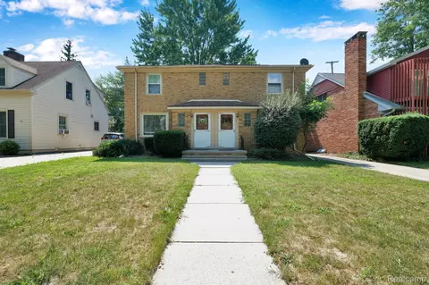 2617 Adams Blvd, Saginaw, MI 48602