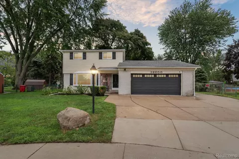 36600 Tessens Dr, Clinton Township, MI 48035
