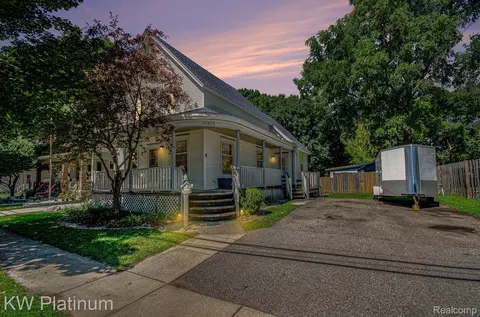 67823 Gleason St, Richmond, MI 48062