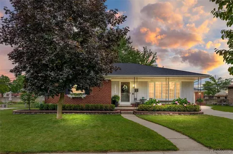 31439 Scone St, Livonia, MI 48154