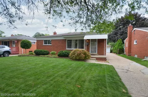 29414 Milton Ave, Madison Heights, MI 48071