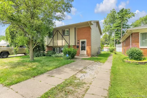 4408 Campbell St, Dearborn Heights, MI 48125