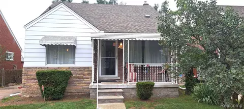 740 Farnham Ave, Lincoln Park, MI 48146