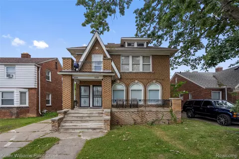 5752 Chatsworth St, Detroit, MI 48224