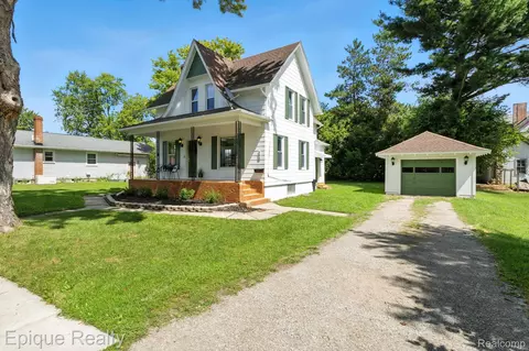 304 Jones St, Yale, MI 48097
