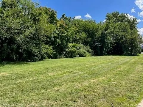 35757 E Michigan Ave, Wayne, MI 48184