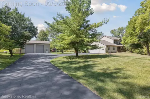13962 Beardslee Rd, Perry, MI 48872