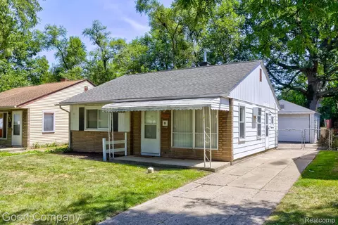 22750 Rosewood St, Oak Park, MI 48237