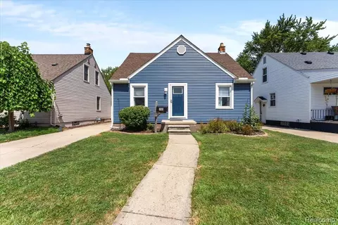 788 Ford Blvd, Lincoln Park, MI 48146