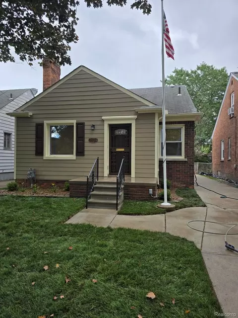20164 Packard St, Detroit, MI 48234