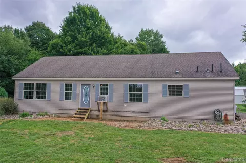 2302 Stiles Rd, Brown City, MI 48416