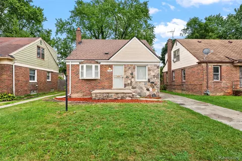 19950 Houghton St, Detroit, MI 48219