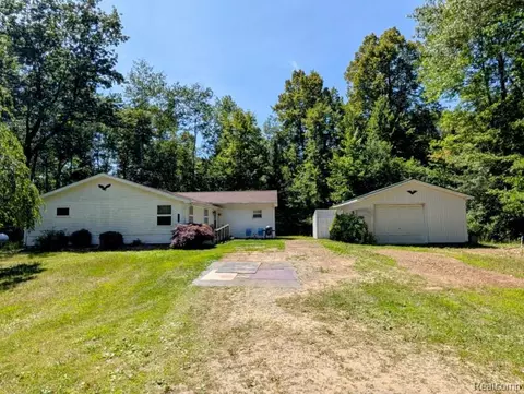 6639 Welch Rd, Hume, MI 48467