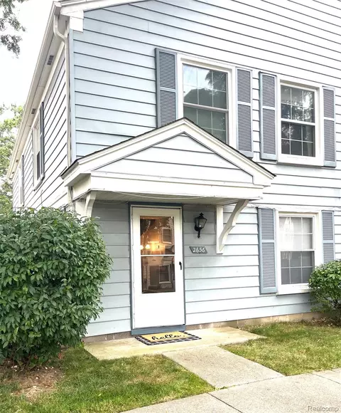 2656 Wildwood Ct, Orion, MI 48360