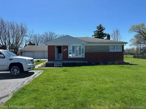 16230 21 Mile Rd, Macomb, MI 48044