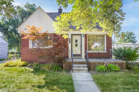 23261 Nona St, Dearborn, MI 48124