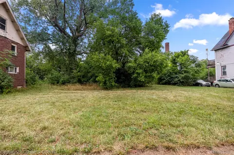 435 King St, Detroit, MI 48202