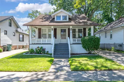 388 Channing St, Ferndale, MI 48220