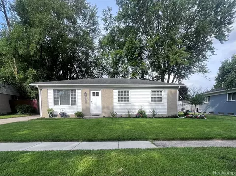 9650 Hamilton St, Van Buren, MI 48111