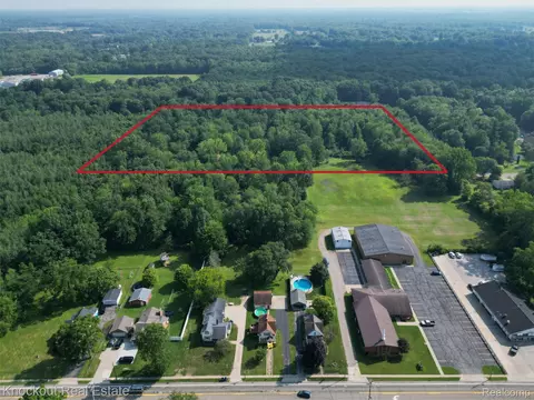 000 Oak St, Montrose, MI 48457