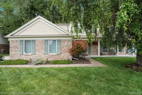 7231 Timber Ridge Trl, Westland, MI 48185