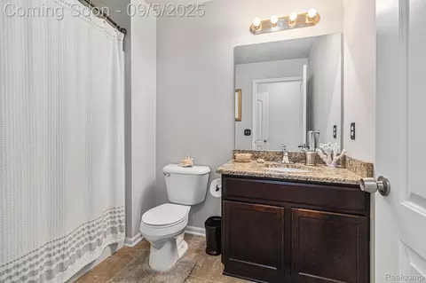 Bath - 50492 Beechwood Ct, Plymouth, MI 48170 photo 1 of 2