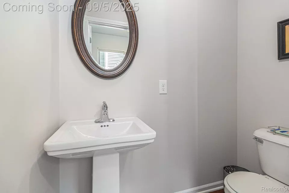 Other - 50492 Beechwood Ct, Plymouth, MI 48170 photo 3 of 9