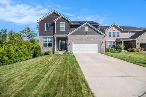 9301 White Tail Dr, Ypsilanti, MI 48197
